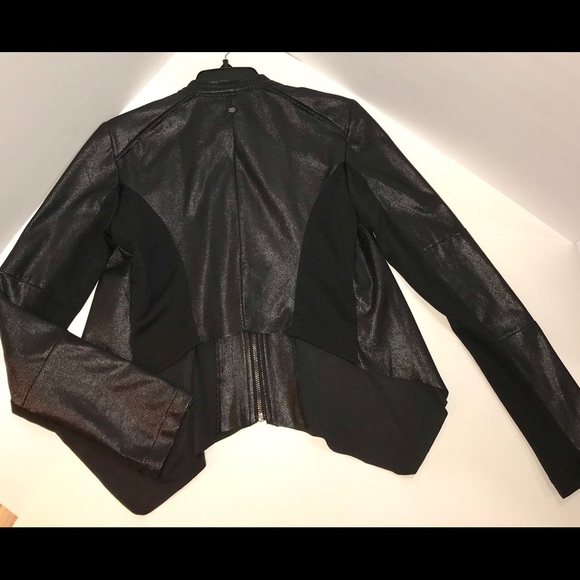 Guess crop jacket - Picture 2 of 4